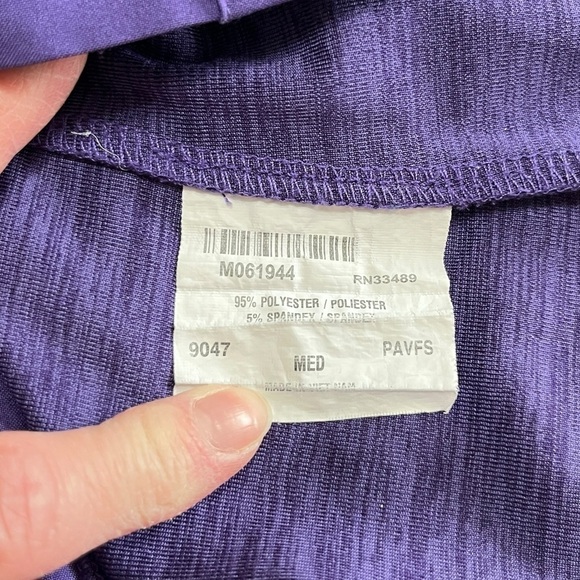 Urbane Performance Purple Scrub Top Size Medium - Picture 8 of 11